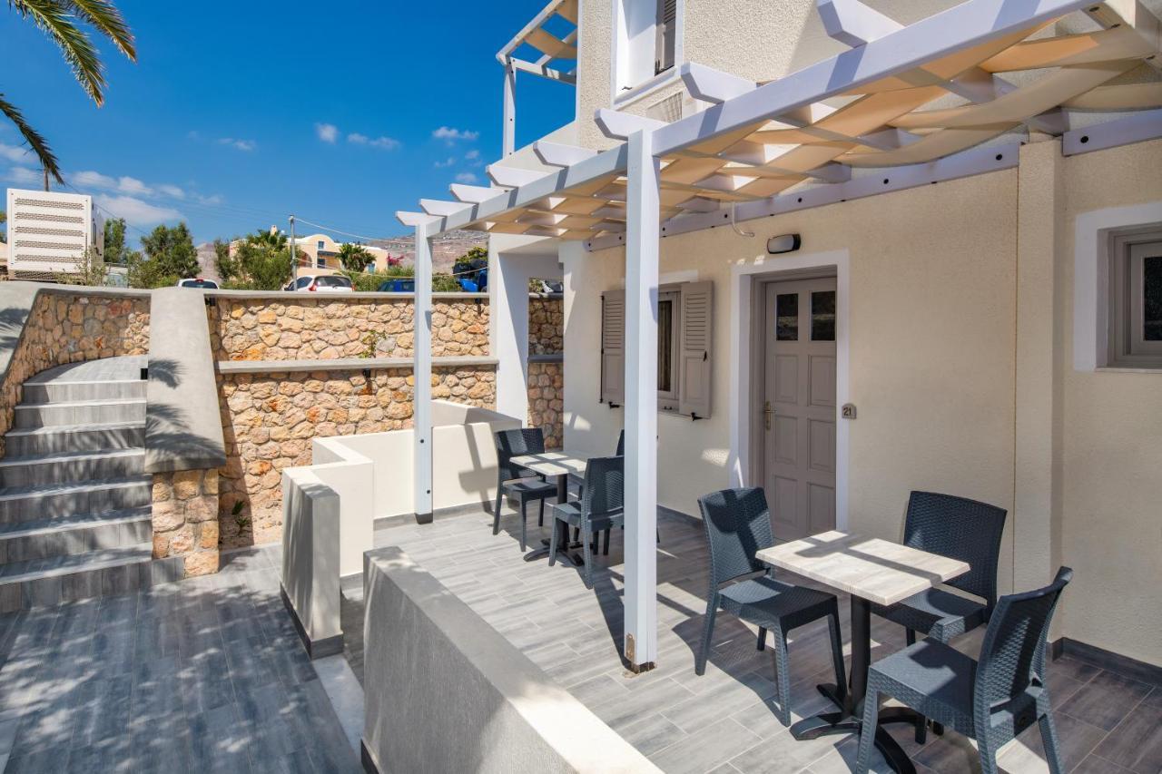 Eleftheria 公寓式飯店 Perivolos (Santorini)